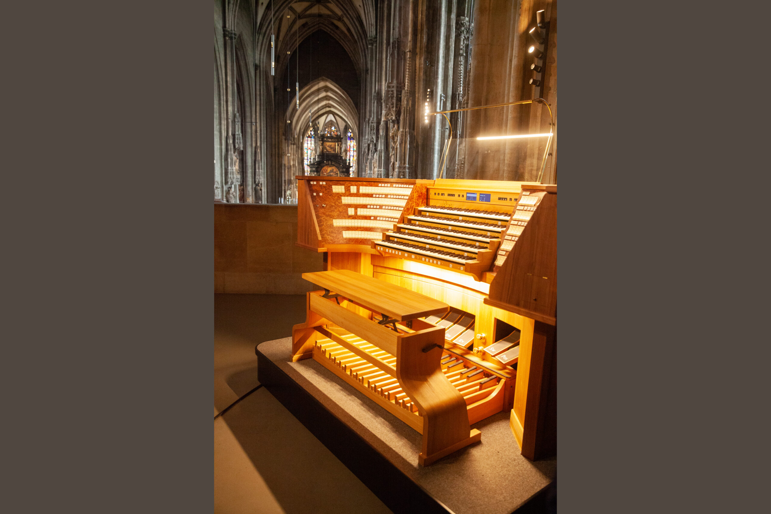 Zweiter Spieltisch auf der Westempore des Stephansdoms